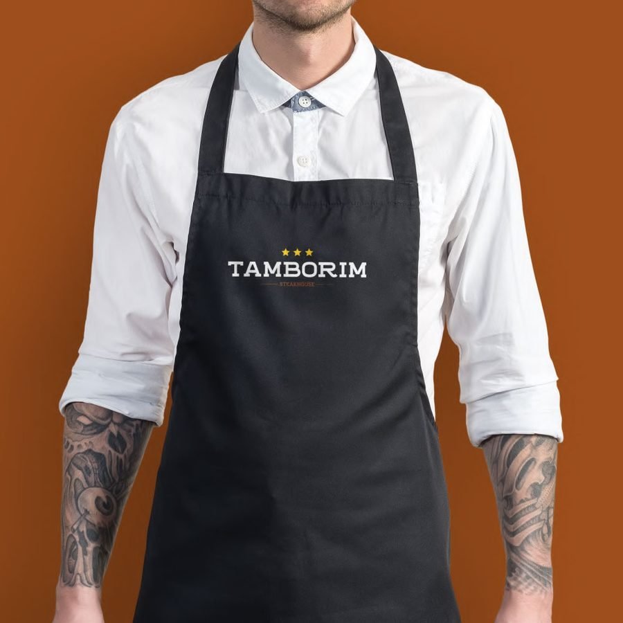 Avental com a marca Tamborim Steakhouse